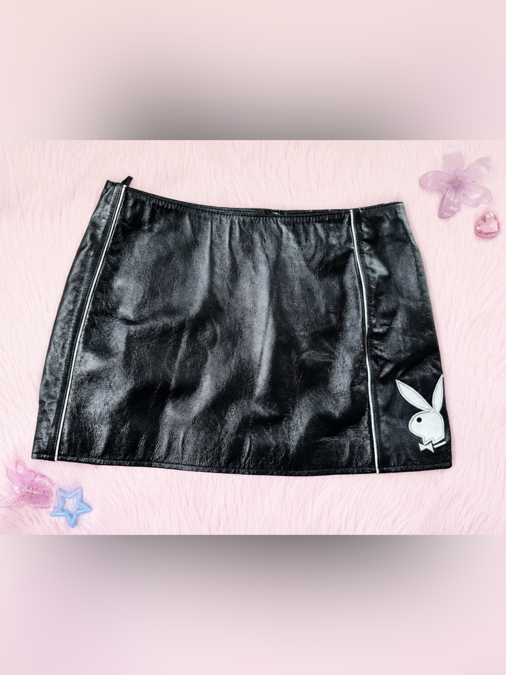 Playboy bunny logo 100% leather vintage y2k 2000s miniskirt size 0